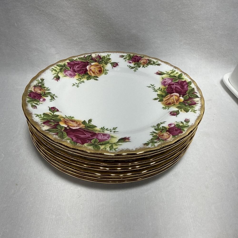 1962 Royal Albert Old Country Roses 6.25" Bread Plates. Set of 7